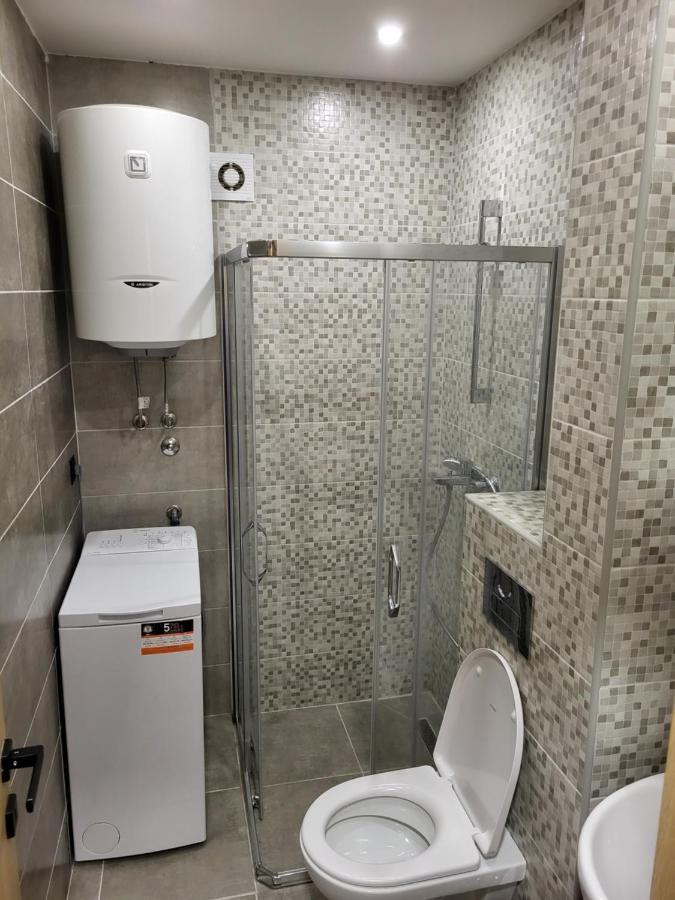Lux Apartmani Bajova Cetinje Buitenkant foto